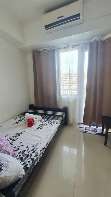Ezbeds Near Mall Of Asia Манила Екстериор снимка