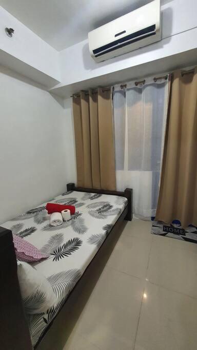 Ezbeds Near Mall Of Asia Манила Екстериор снимка