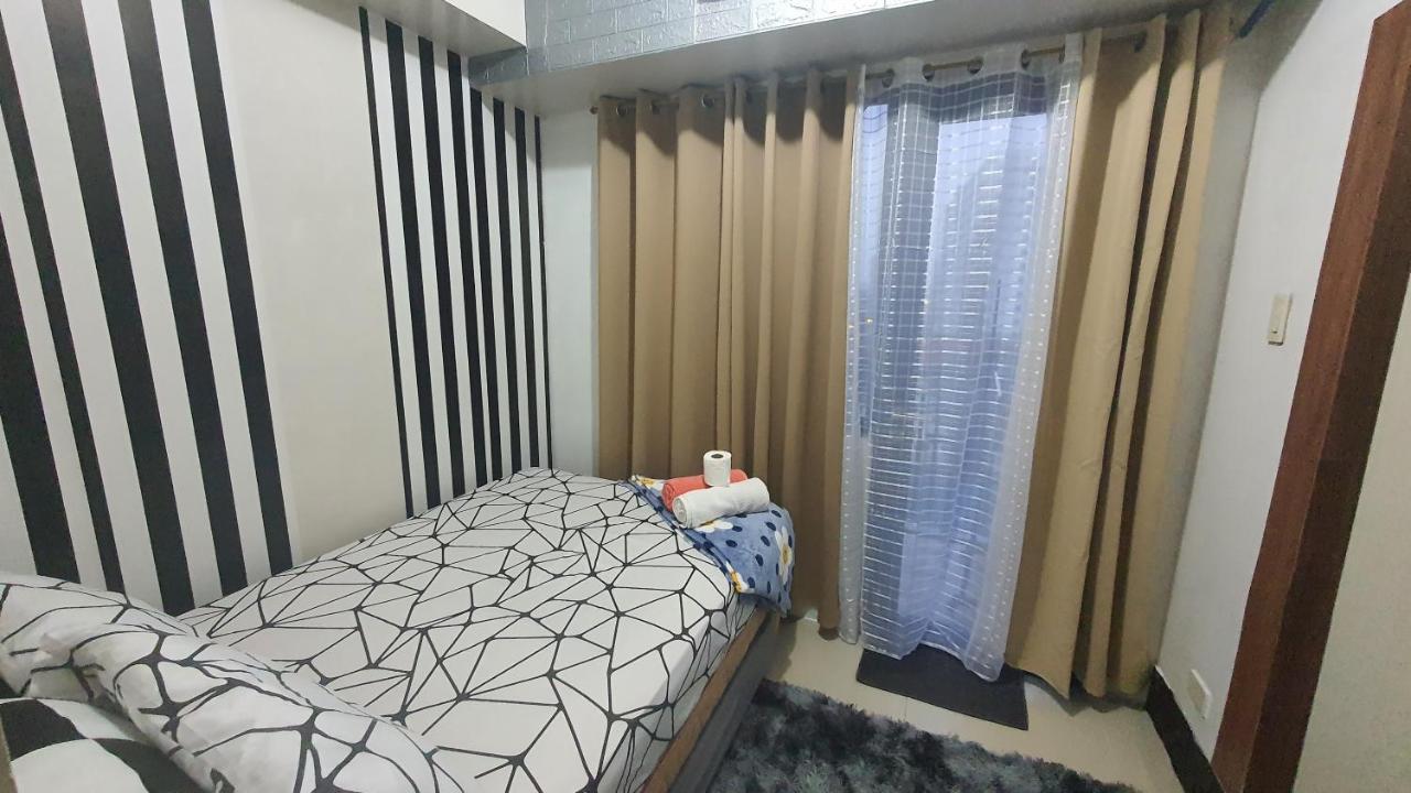 Ezbeds Near Mall Of Asia Манила Екстериор снимка