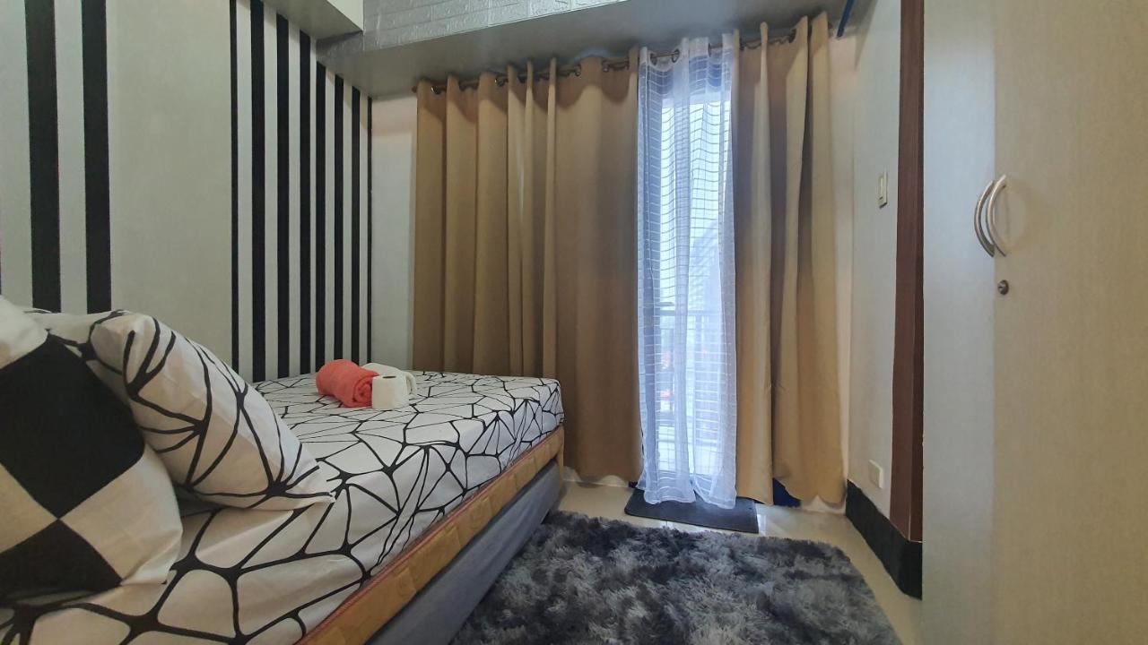 Ezbeds Near Mall Of Asia Манила Екстериор снимка