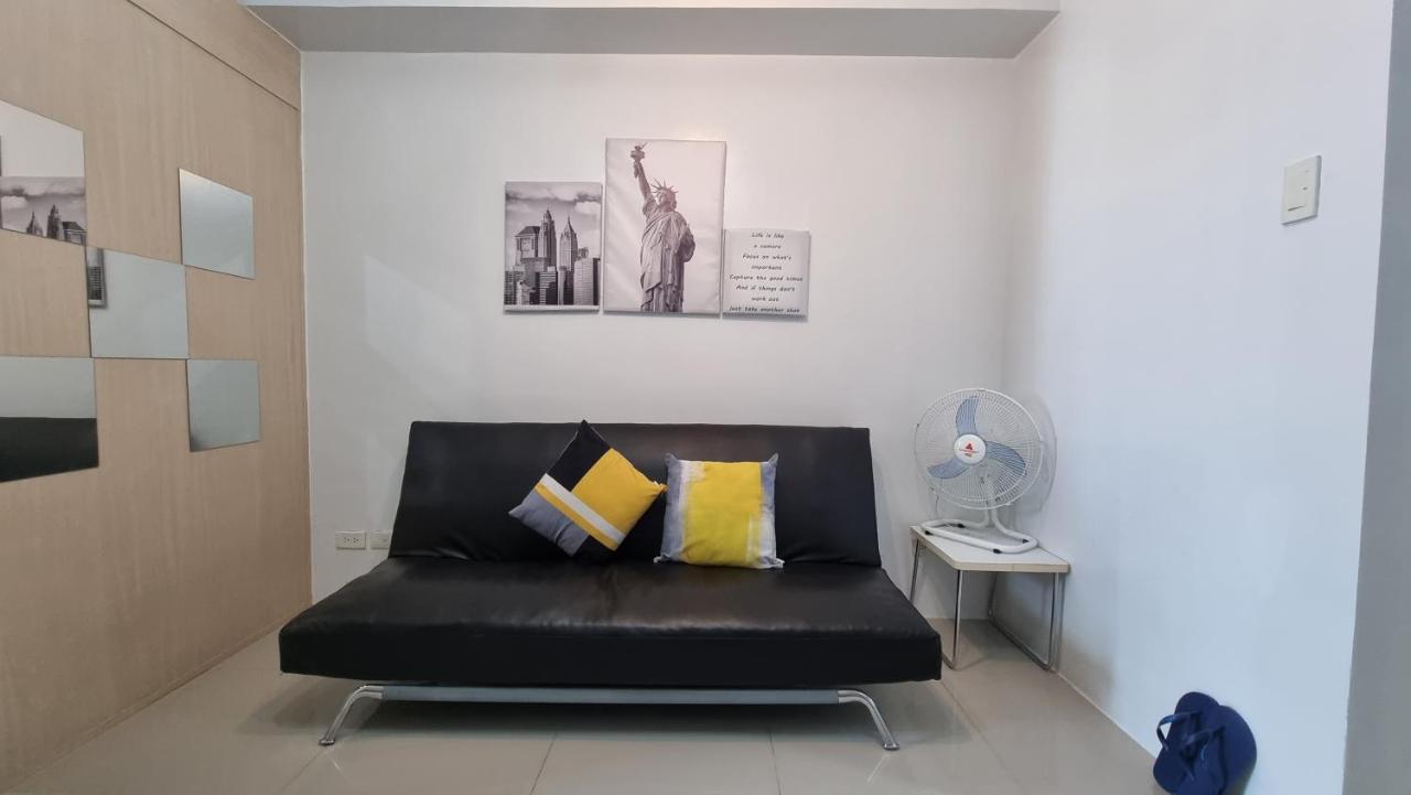 Ezbeds Near Mall Of Asia Манила Екстериор снимка