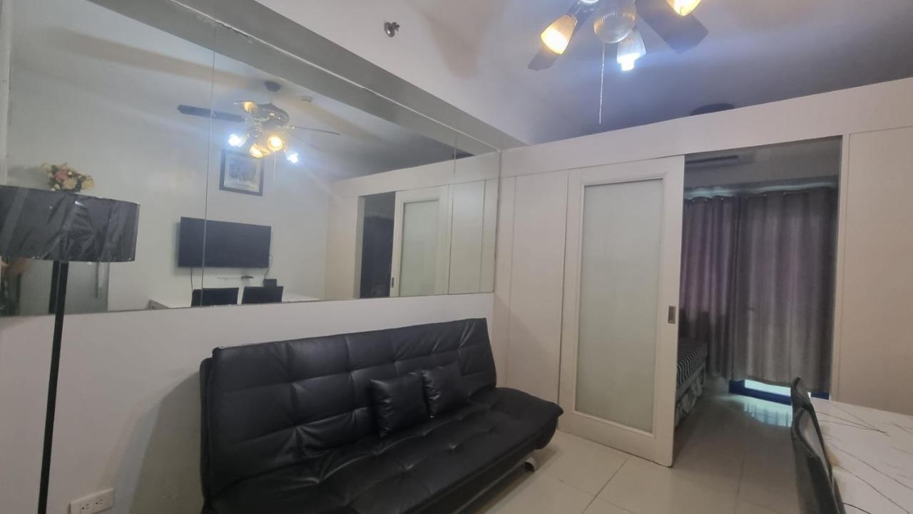Ezbeds Near Mall Of Asia Манила Екстериор снимка